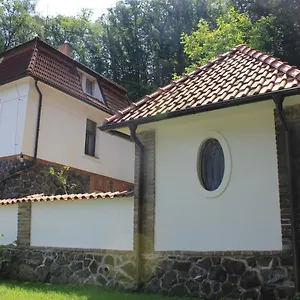 domek-praha-zbraslav-u-zmku.praguehotelsweb.com/