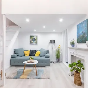 Apartment, In The Middle Of The Center, Quiet, Ac Budapest