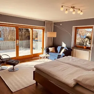 meingastehaus-im-frankischen-seenland.com-bavaria.com/